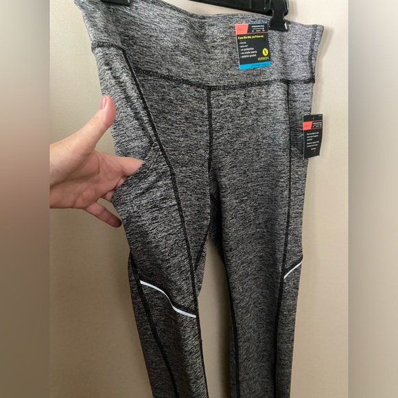 Xersion full length legging . Black and white heather - Picture 3 of 6